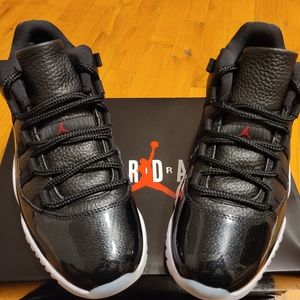 JORDAN 11 RETRO LOW
